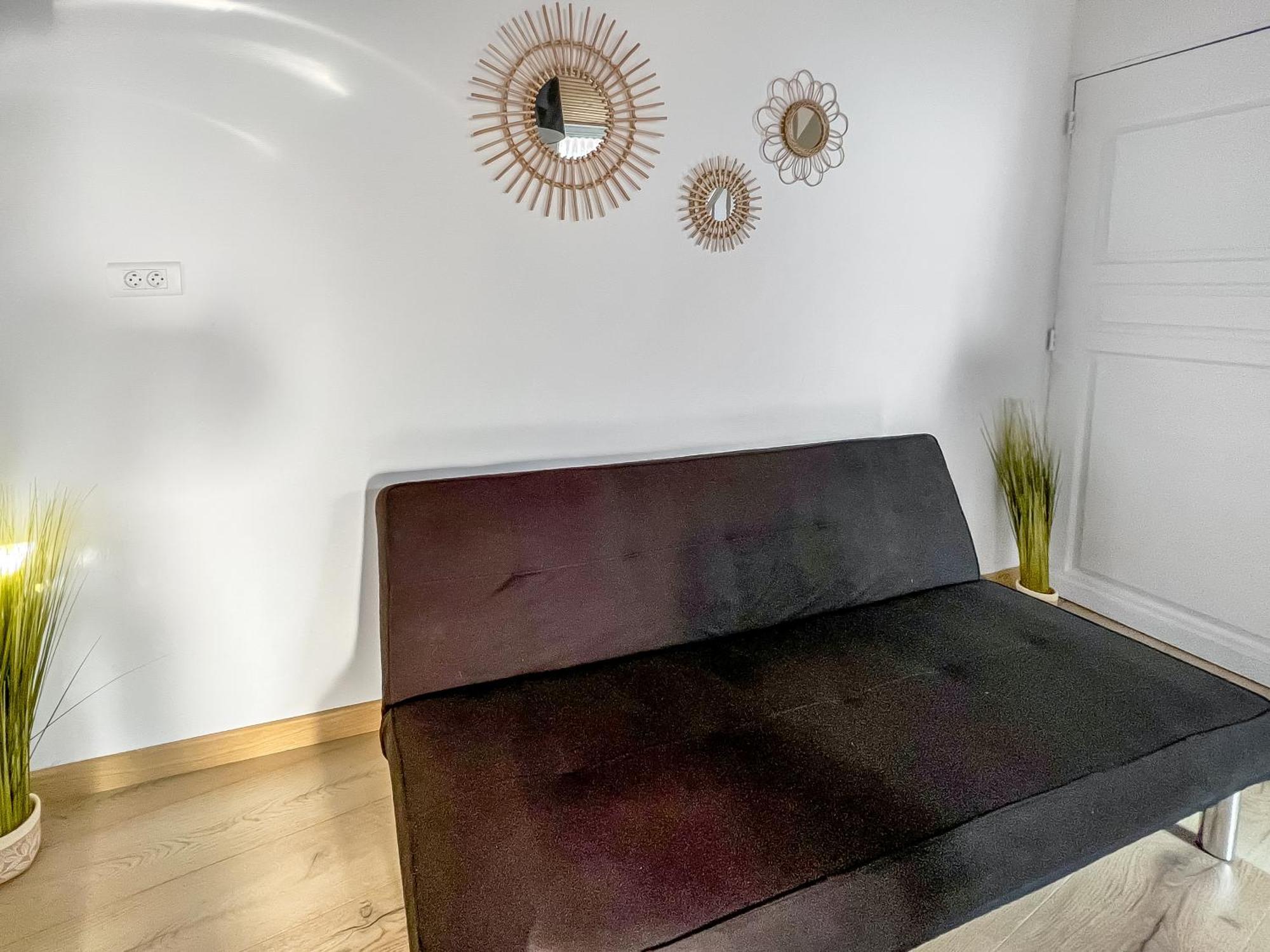 L'Eden Carolo - Netflix, Wi-Fi, 10Min Aeroport, Parking Gratuit Διαμέρισμα Dampremy Εξωτερικό φωτογραφία